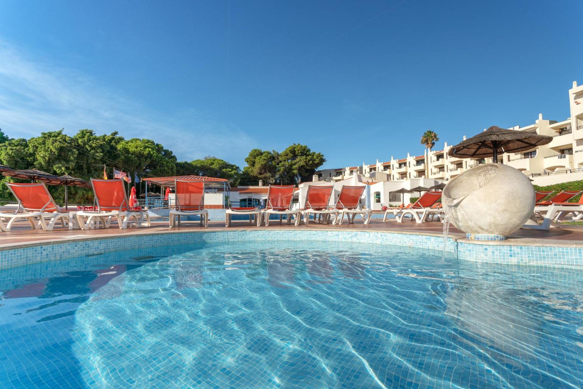 Apartment Bnb Homes Jardim Cozy Apartment With Pools Near The Old Town