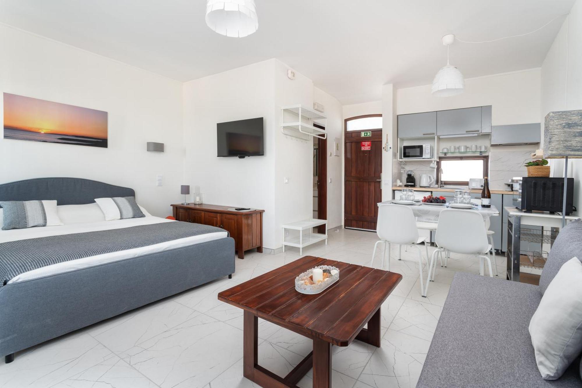 Bnb Homes Jardim Cozy Apartment With Pools Near The Old Town *